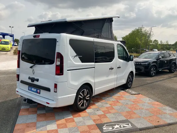 Renault ANTILOPE VAN 2.0 dCi 150 EAG9 FLEX 5 CONFORT Int SERA - Photo 5