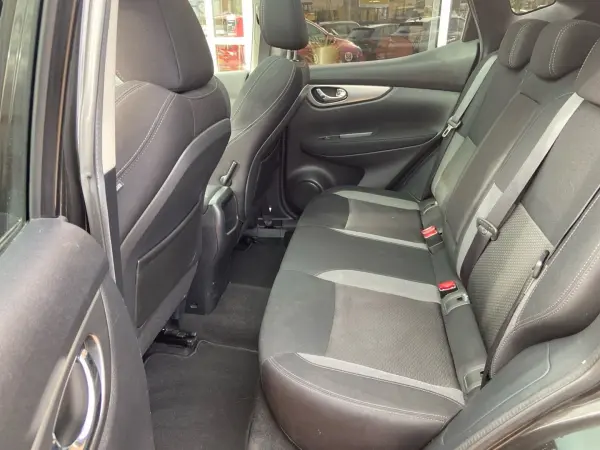 Nissan QASHQAI 1.2 DIG-T 115 BV6 N-CONNECTA TOIT PANO - Photo 4