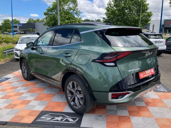 Kia SPORTAGE 1.6 T-GDI HEV 230 BVA6 4x4 GT LINE PREMIUM CUIR Toit Caméra 360° 1°Main - Photo 4
