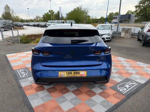 Renault CLIO VI full hybrid E-Tech 160 ESPRIT ALPINE Pack Hiver - Photo 5