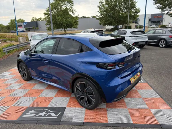Renault CLIO VI full hybrid E-Tech 160 ESPRIT ALPINE Pack Hiver - Photo 4