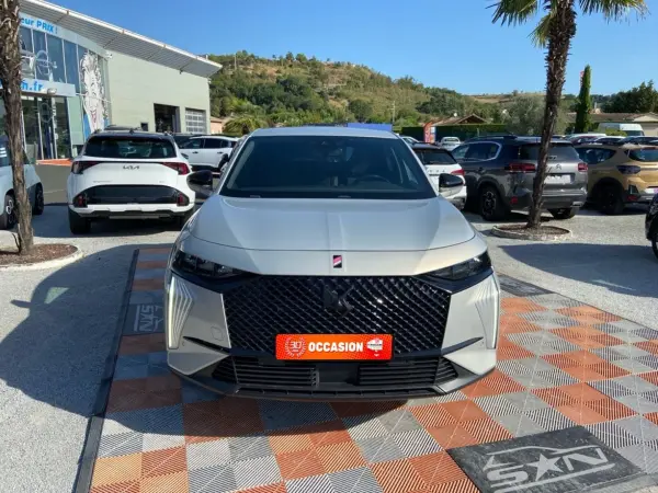 DS DS7 CROSSBACK E-TENSE 225 EAT8 PERFORMANCE LINE GPS JA 19" - Photo 2