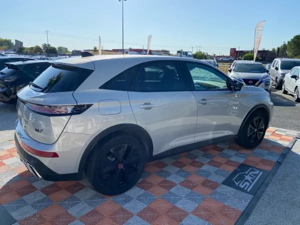DS DS7 CROSSBACK E-TENSE 225 EAT8 PERFORMANCE LINE GPS JA 19" - Photo 5