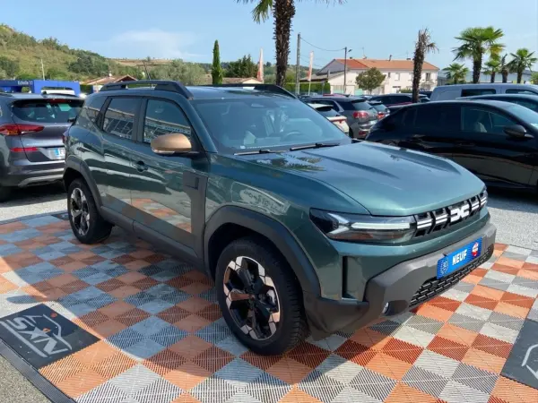 Dacia DUSTER HYBRID-G 150 4X4 EXTREME Pack Parking & Cold JA 18" - Photo 3