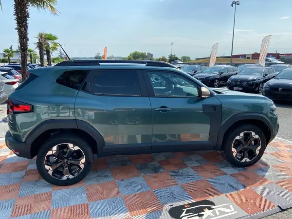 Dacia DUSTER HYBRID-G 150 4X4 EXTREME Pack Parking & Cold JA 18" - Photo 4