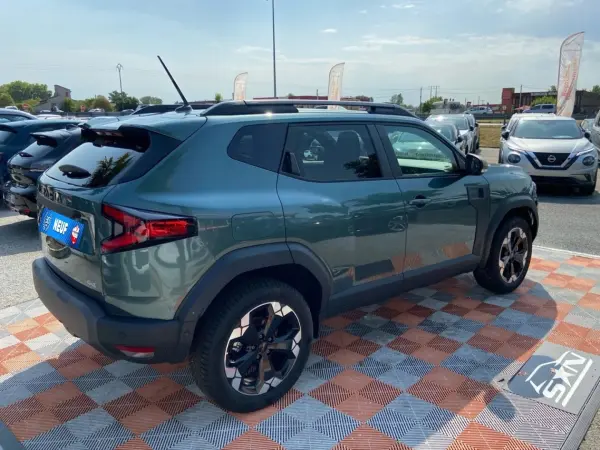Dacia DUSTER HYBRID-G 150 4X4 EXTREME Pack Parking & Cold JA 18" - Photo 5
