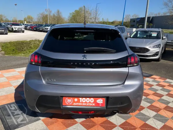 Peugeot 208 PureTech 100 BV6 STYLE GPS LEDS JA 16" Radar - Photo 5