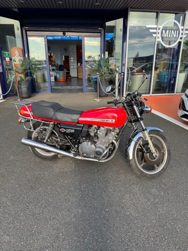 SUZUKI 1000 GS ROUGE - Photo 2