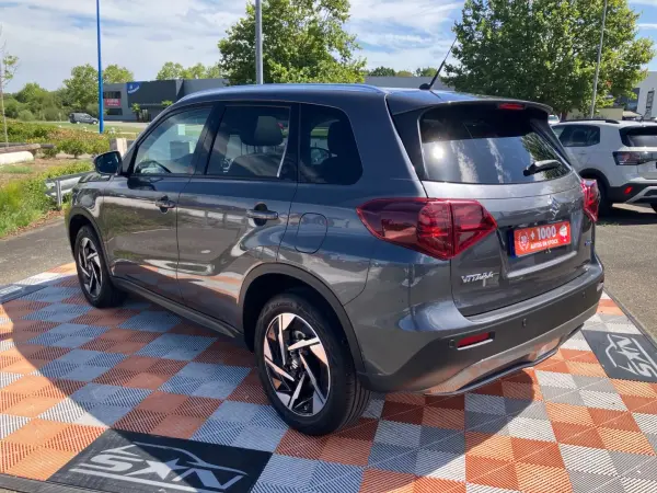 SUZUKI VITARA 1.4 BOOSTERJET 110 BVA STYLE GPS Toit 1°Main - Photo 4