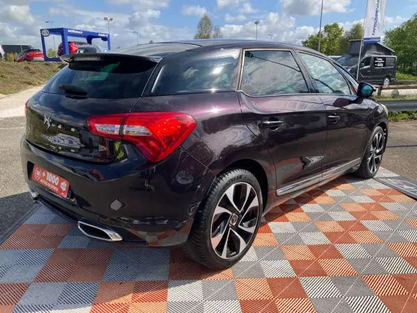 DS DS5 2.0 HDI 165 BV6 SPORT CHIC Toit CUIR GPS - Photo 4