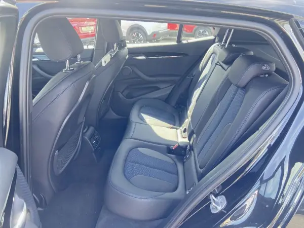 BMW X2 (F39) XDRIVE 20D 190 BVA8 MSPORT GPS JA19 Caméra - Photo 4