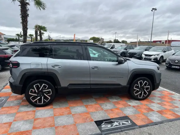 Jeep COMPASS 1.2 Hybrid 145 AUTOMATIQUE SUMMIT Pack Sécurité - Photo 4