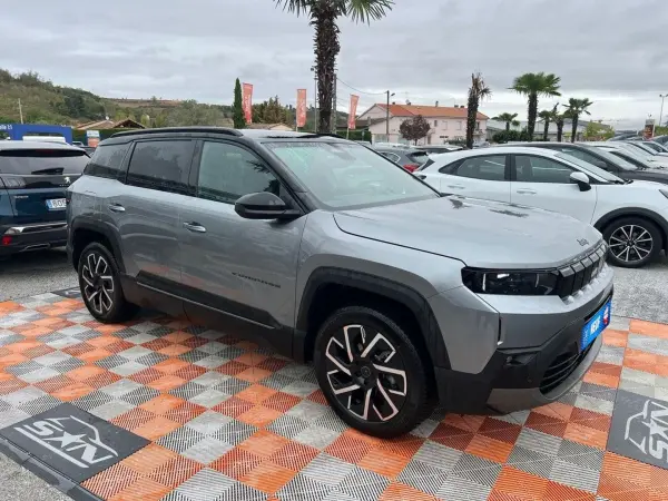 Jeep COMPASS 1.2 Hybrid 145 AUTOMATIQUE SUMMIT Pack Sécurité - Photo 3