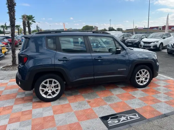 Jeep RENEGADE 1.5 TURBO T4 130 BVR7 e-Hybrid LIMITED - Photo 4