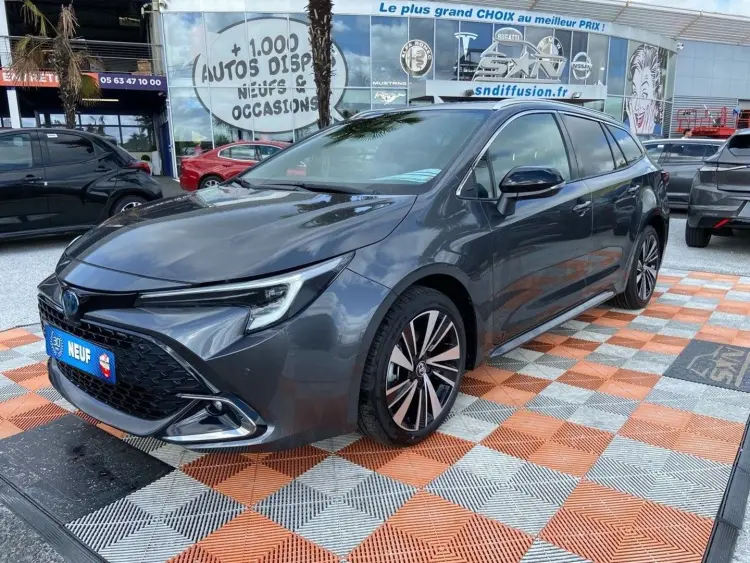 Toyota COROLLA TOURING SPORTS 1.8 HYBRIDE 140 DESIGN PACK TECH Hayon GPS Caméra