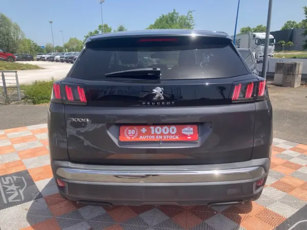 Peugeot 3008 BlueHDi 130 EAT8 ALLURE PACK Toit Noir - Photo 5