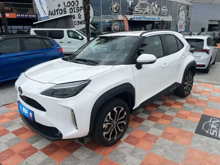 Toyota YARIS CROSS 1.5 HYBRIDE 130 2WD DESIGN BUSINESS