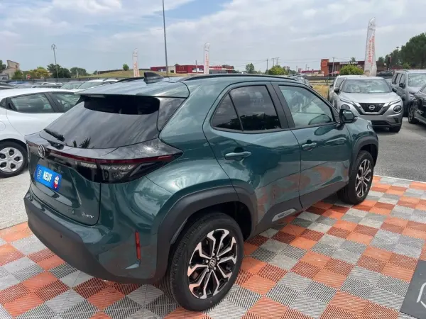 Toyota YARIS CROSS 1.5 HYBRIDE 130 2WD DESIGN BUSINESS - Photo 5