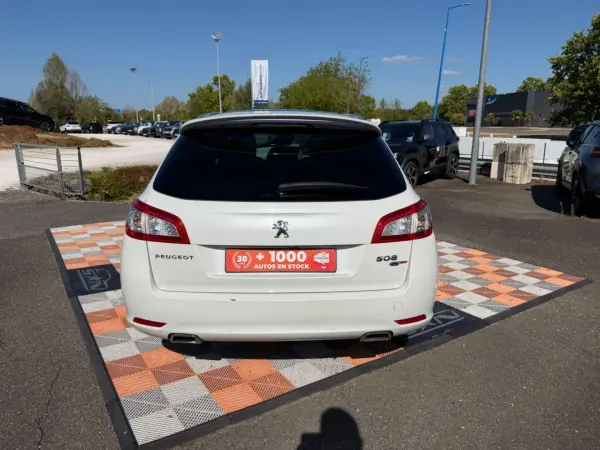 Peugeot 508 SW 2.0 HDI 180 EAT GT Toit GPS - Photo 5