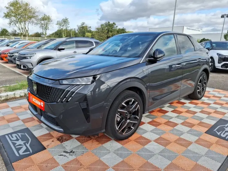 Peugeot 3008 NEW Hybrid 136 e-DCS6 GT Pack Toit Ouvrant Hifi Focal Drive Assist
