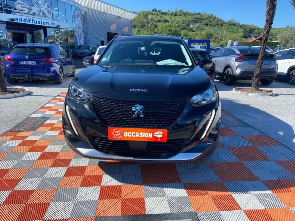 Peugeot 2008 ELECTRIQUE 136 ALLURE BUSINESS GPS Caméra Chargeur 11 kW ADML - Photo 2
