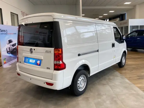 DFSK Eco City 35 VAN 2 Places Caméra 2 Portes Lat. Clim. Bluetooth Hayon Vitré - Photo 2