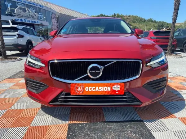 Volvo S60 B4 197 MHEV BVA CORE + GPS Caméra - Photo 2