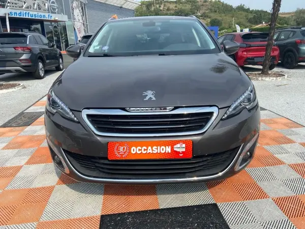 Peugeot 308 SW 1.2 PureTech 130 ALLURE - Photo 2