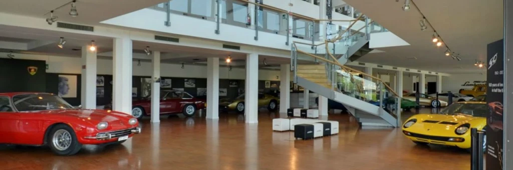 Visite virtuelle du musée Lamborghini